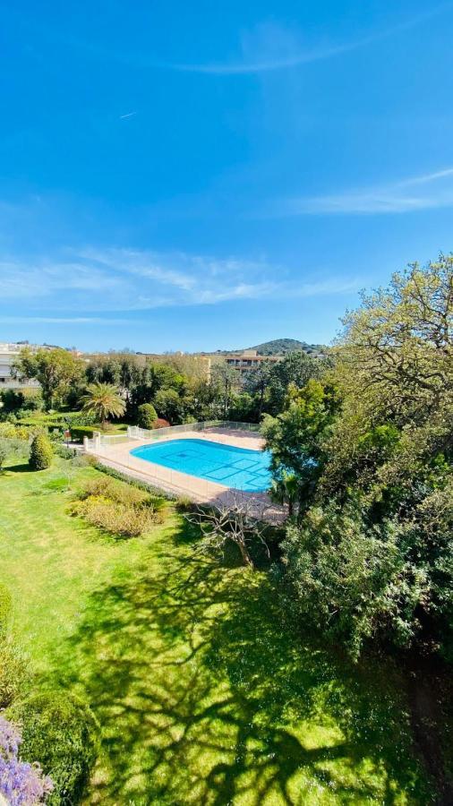 Charming Studio With Pool In Saint Tropez Διαμέρισμα Εξωτερικό φωτογραφία